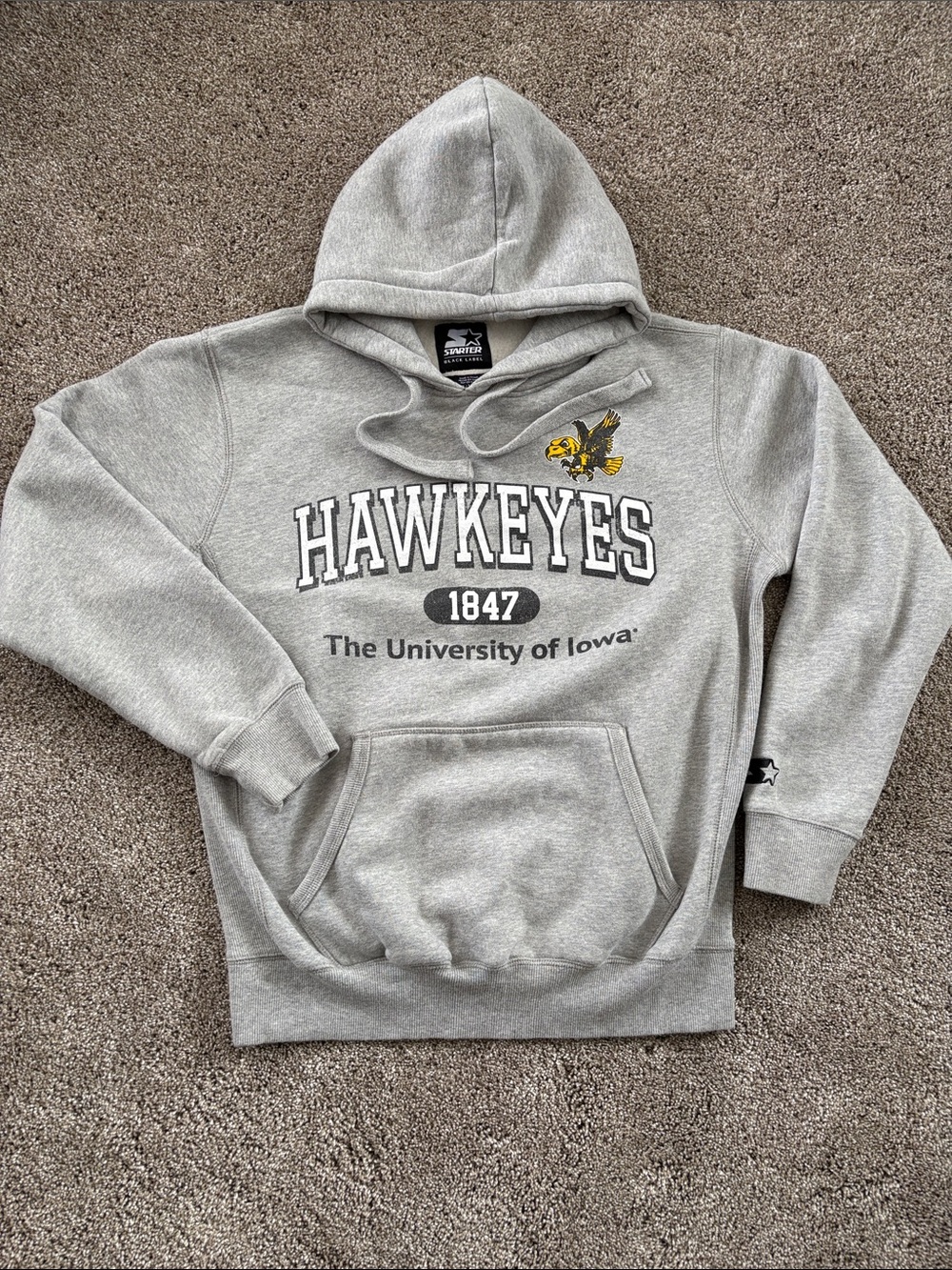 Starter black label University of Iowa Hawkeyes hoodie